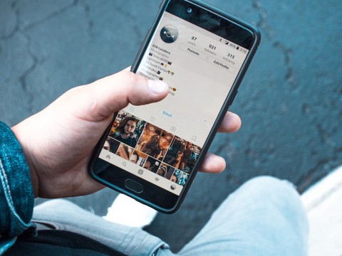 How to use Instagram's new CTA button to make sales